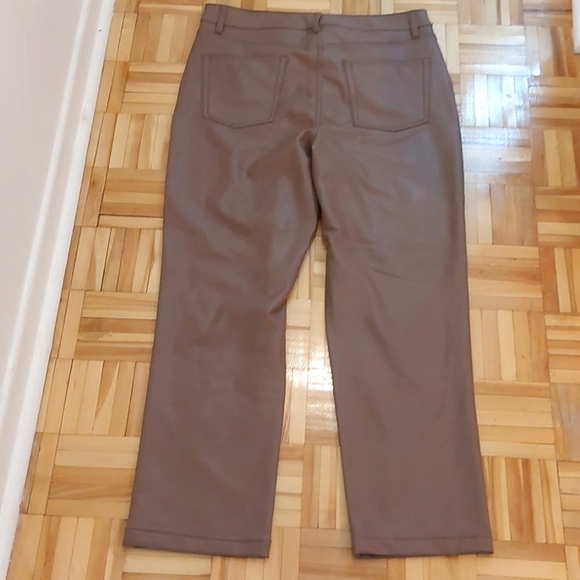 Reitmans faux leather pant - Picture 2 of 5